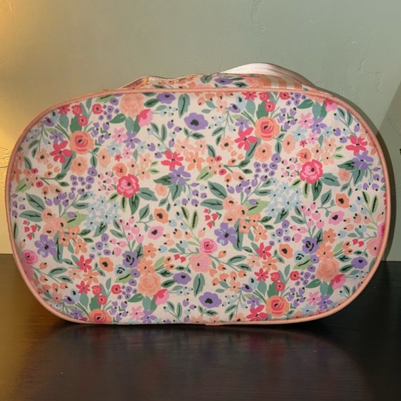 MarleyLilly Large Insulated Travel Cooler Bag Coral Floral Pattern NWTS - Picture 9 of 10